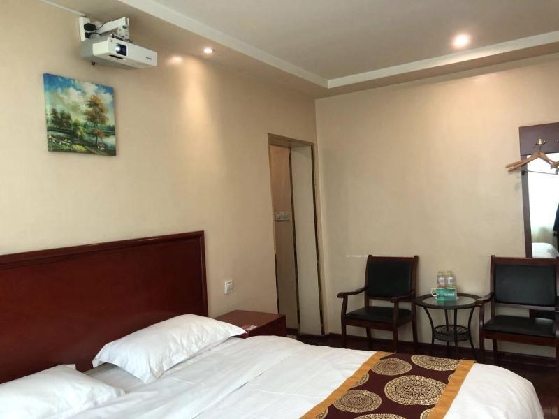 Greentree Inn Shandong Heze Mudan Road Bus Terminal Station Express Hotel Dış mekan fotoğraf