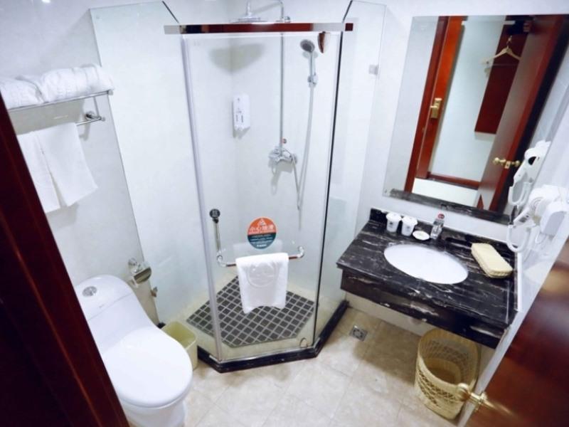 Greentree Inn Shandong Heze Mudan Road Bus Terminal Station Express Hotel Dış mekan fotoğraf